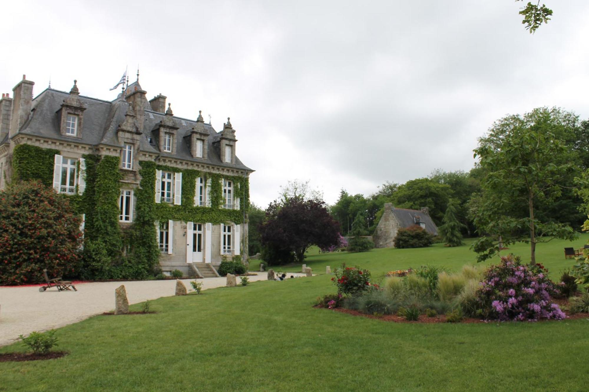 Manoir De Kerangosquer Bed & Breakfast Pont-Aven Exterior photo